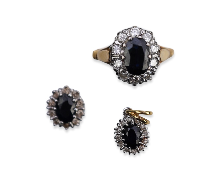 A set of sapphire and diamond jewels